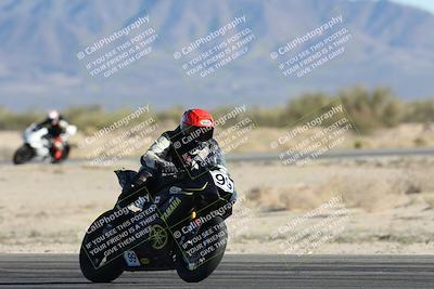 media/Dec-06-2025-CVMA (Sat) [[4a896cc04c]]/Race 8- Formula 40 MW and LW/